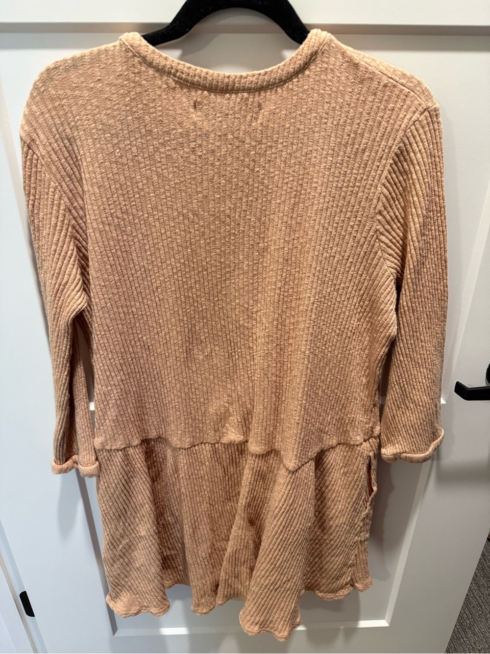 Free People Beach Waffle Knit Tunic Top Medium Blush Pink Henley Babydoll Boho - Picture 6 of 6